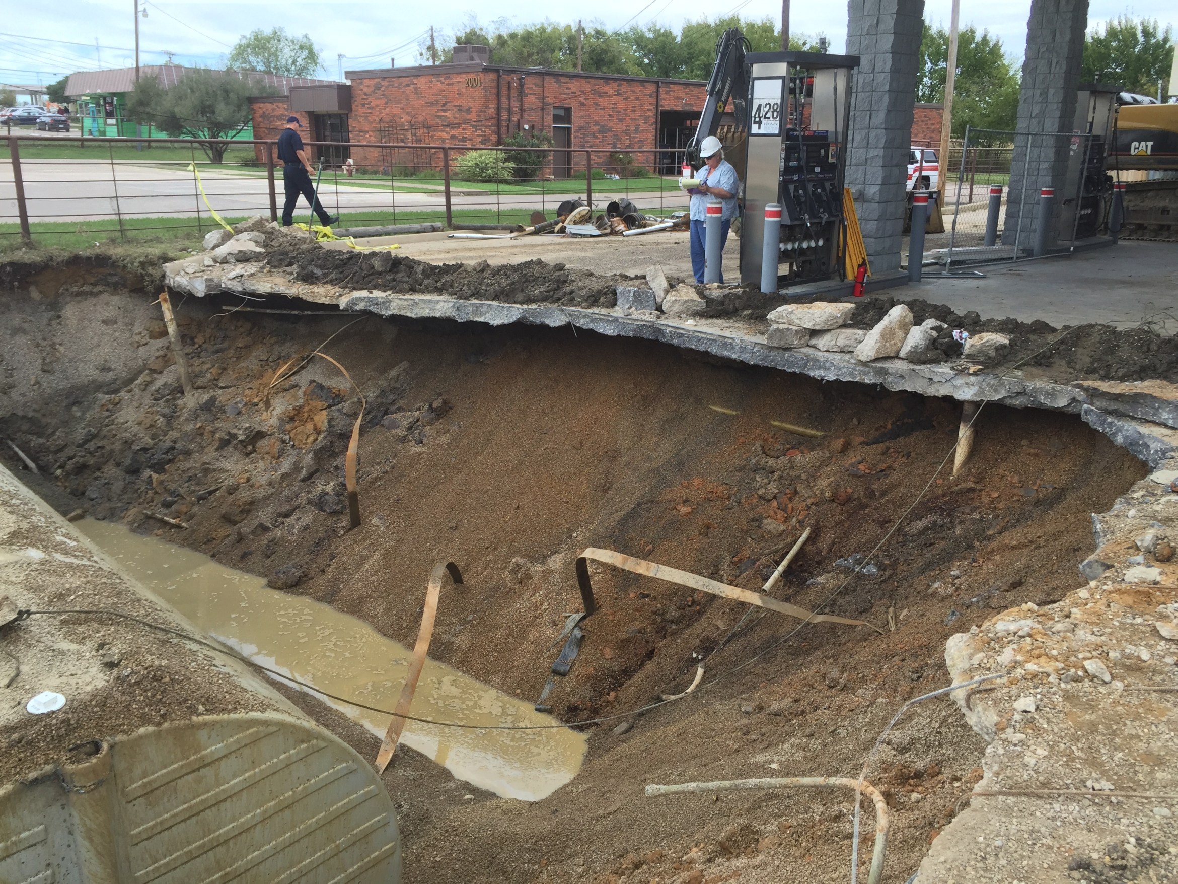 4D26BB5B-215C-4559-8A52-A33F1F7147A2